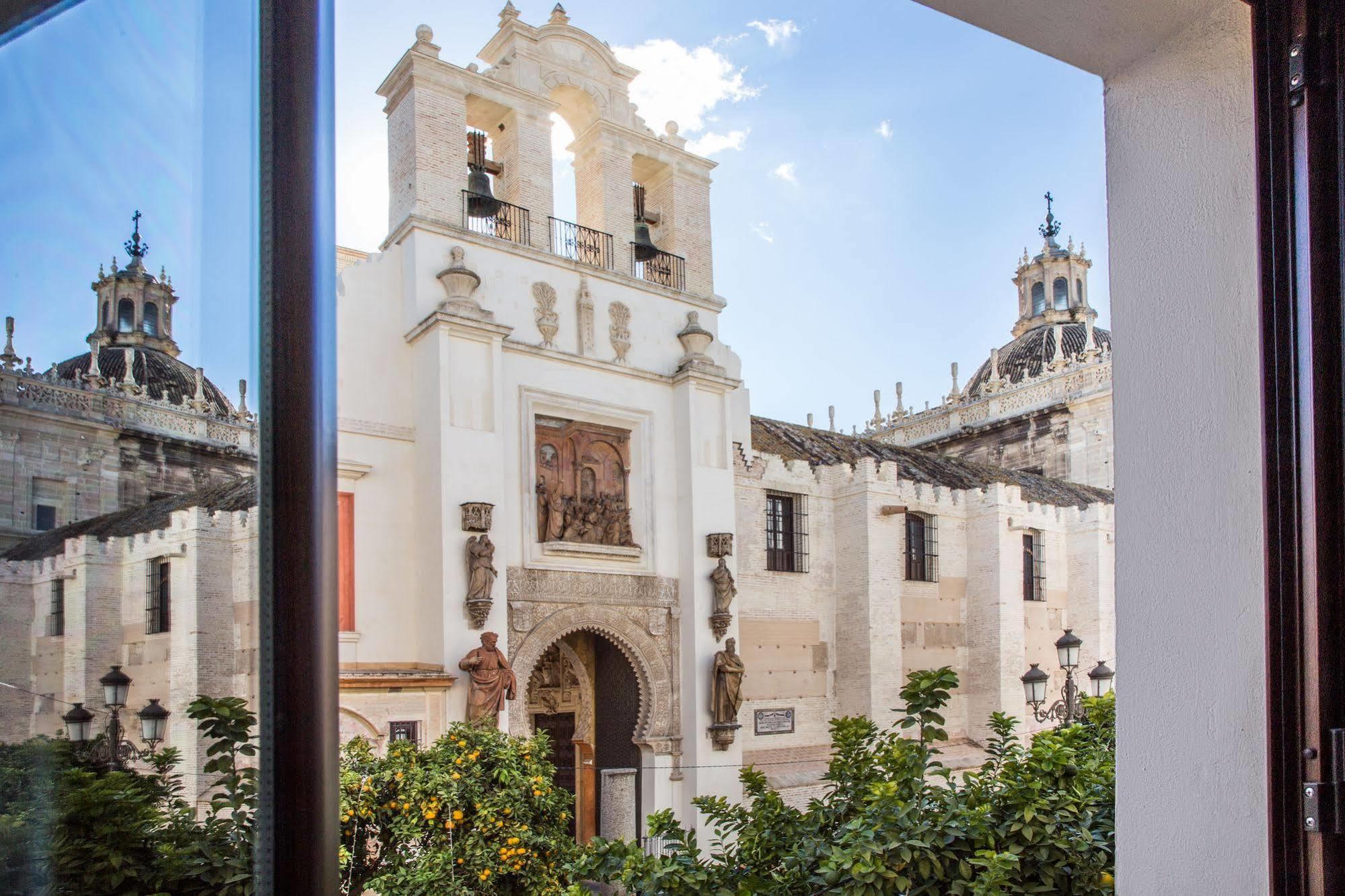 Puerta Catedral Apartments Sewilla Zewnętrze zdjęcie